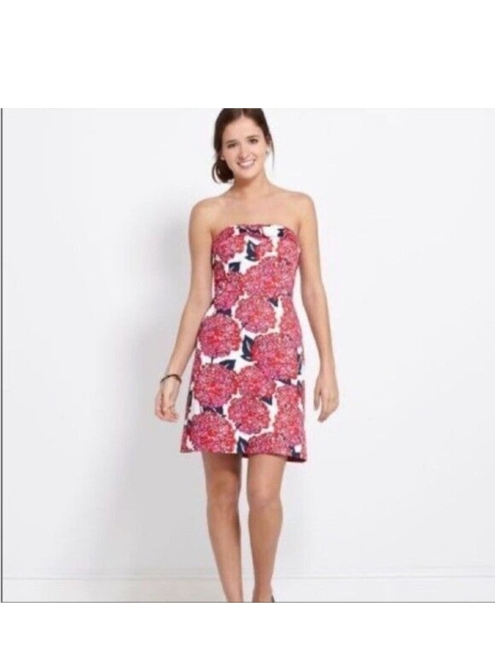 Vineyard Vines Strapless Floral hydrangeas Sheath Dress in Pink, Navy & White